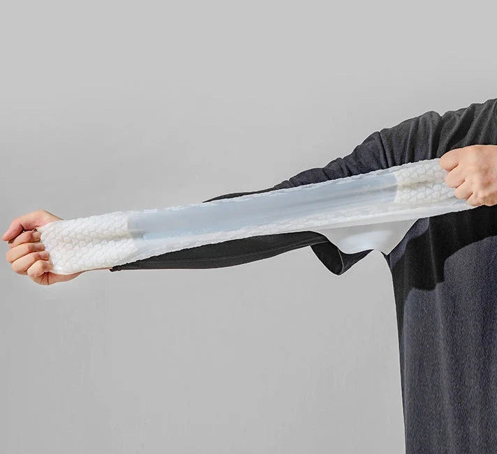 ☔ Keep Your Sneakers Dry – Heavy-Duty Waterproof Shoe Covers | Non-Slip & Foldable