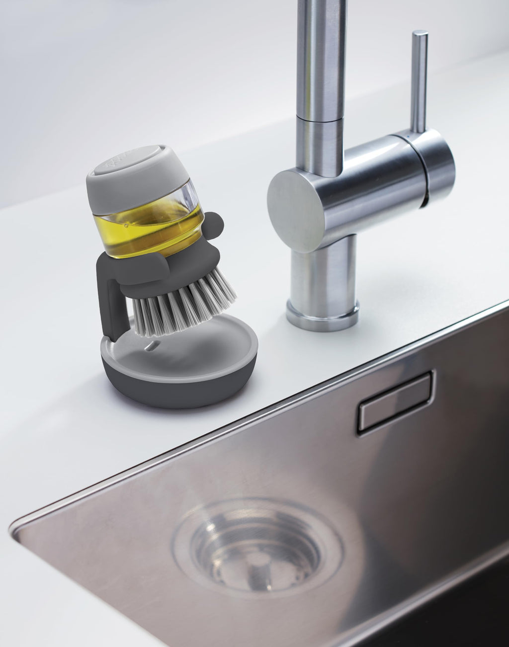 Joseph Joseph Palm Scrub Refillable Soap Dispensing Cleaning Washing Up Kitchen Brush with Storage Stand Holder